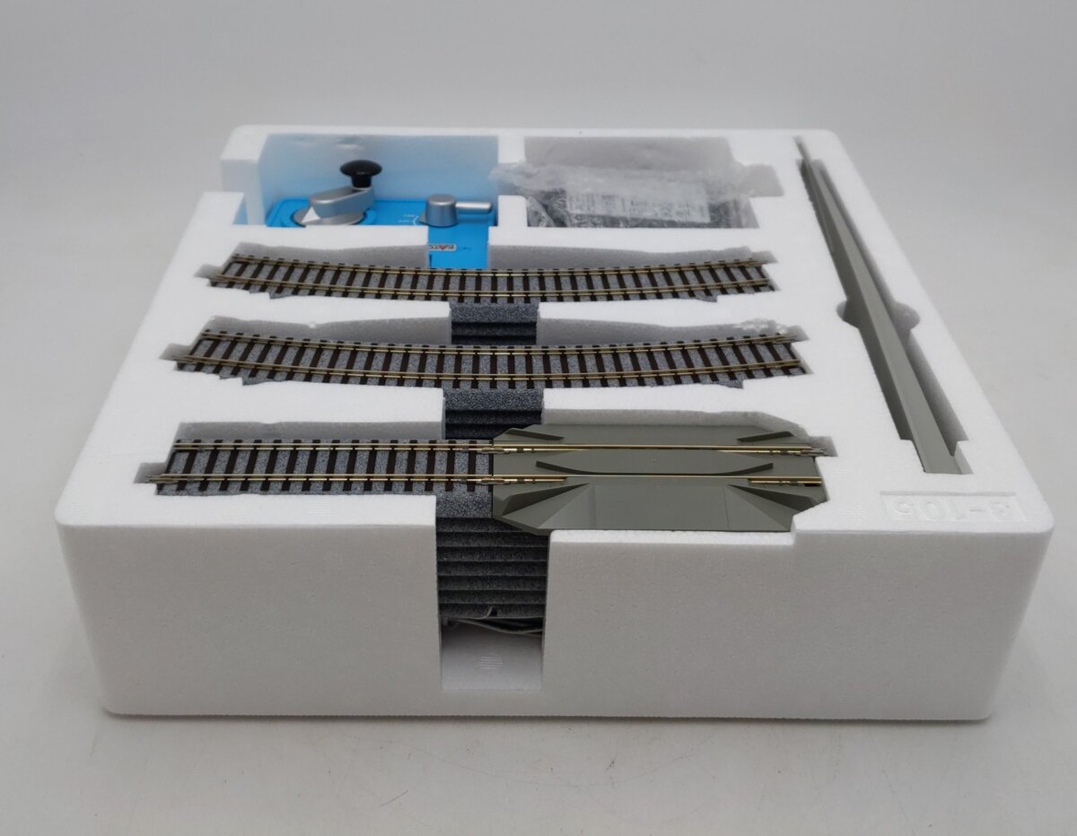 Kato 3-105 HO HM1 R670mm Basic Track Oval with Power Pack SX LN/Box