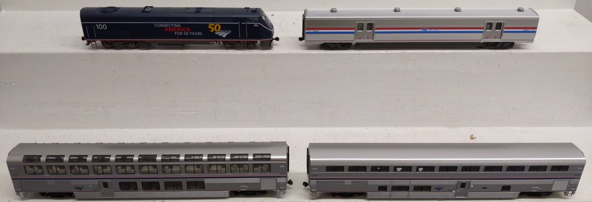 Kato 30-3002 HO Amtrak Midnight Blue P42 Starter Set #100 LN/Box