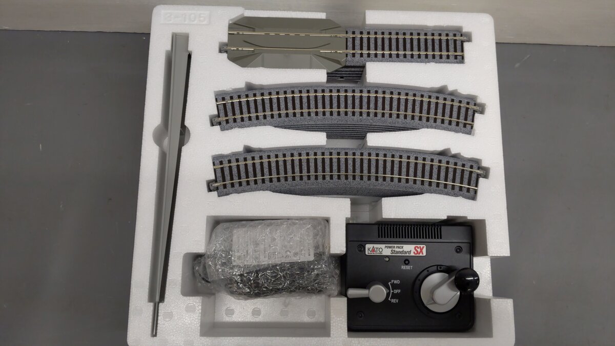 Kato 30-3002 HO Amtrak Midnight Blue P42 Starter Set #100 LN/Box