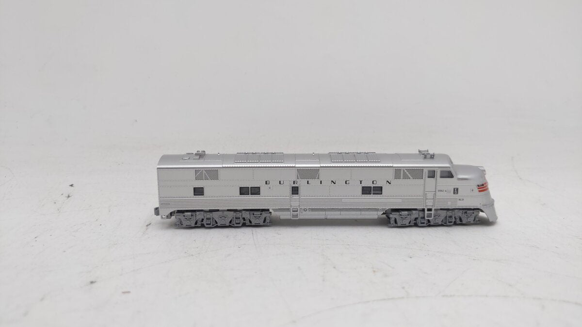 Kato 176-5404 N Chicago Burlington & Quincy EMD E5A Diesel Locomotive #9912A  LN/Box