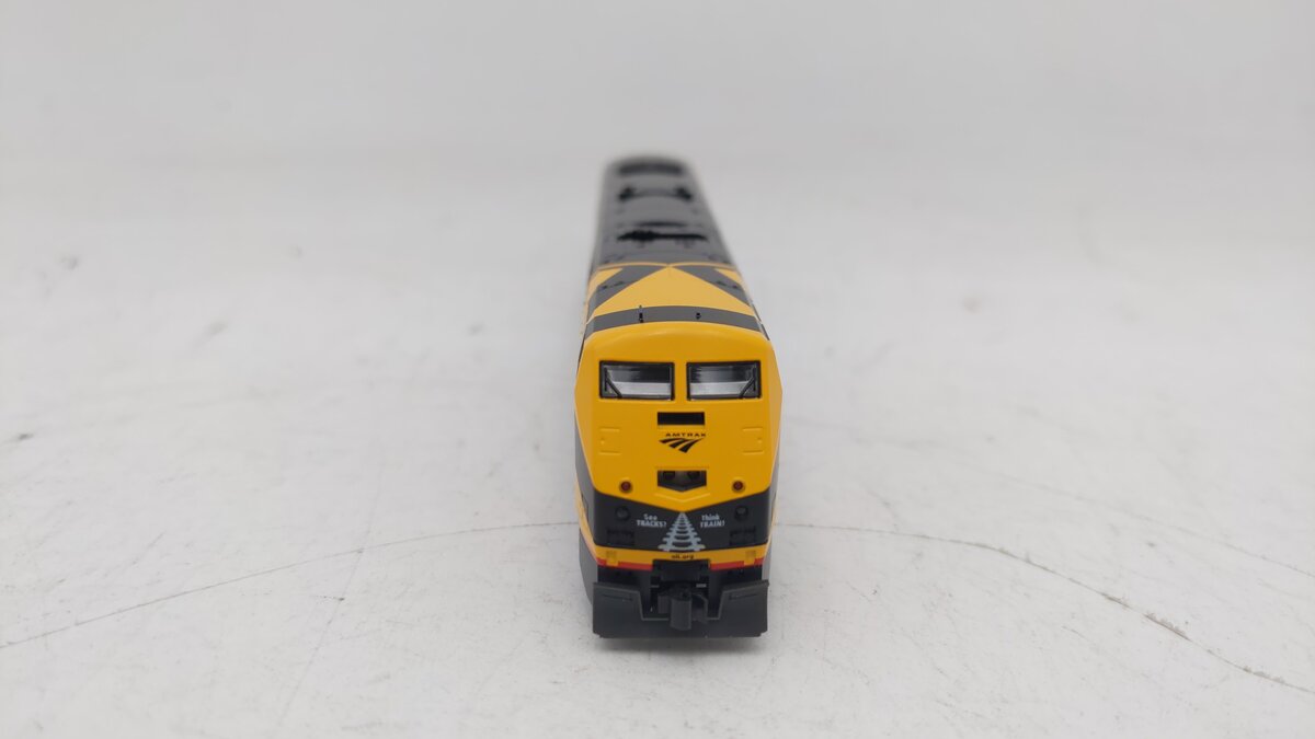 Kato 176-6039 N Amtrak Operation Lifesaver P42 Diesel Locomotive #203 LN/Box