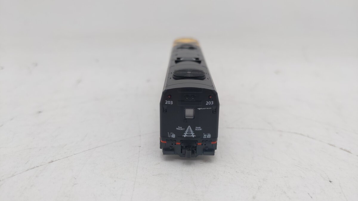 Kato 176-6039 N Amtrak Operation Lifesaver P42 Diesel Locomotive #203 LN/Box