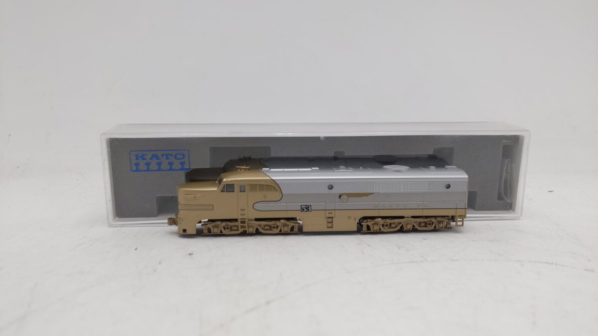 Kato 176-053L-DCC N Santa Fe Goldbonnet ALCO PA-1 Diesel Locomotive RTR DCC #53L LN/Box