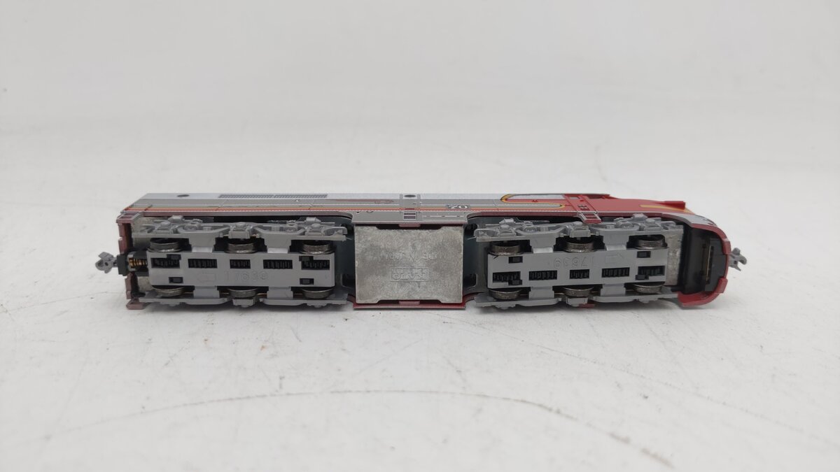 Kato 176-4120 N Santa Fe Warbonnet ALCO PA-1 Diesel Locomotive #70L LN/Box