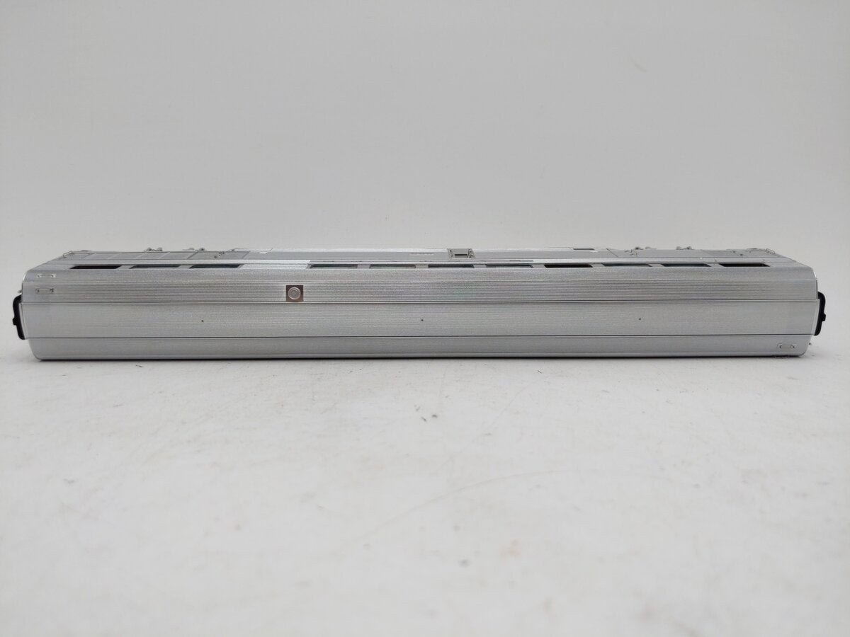 Walthers 920-9663 HO Santa Fe Deluxe Edition 2 85' Hi-Level Diner Car #655 EX/Box