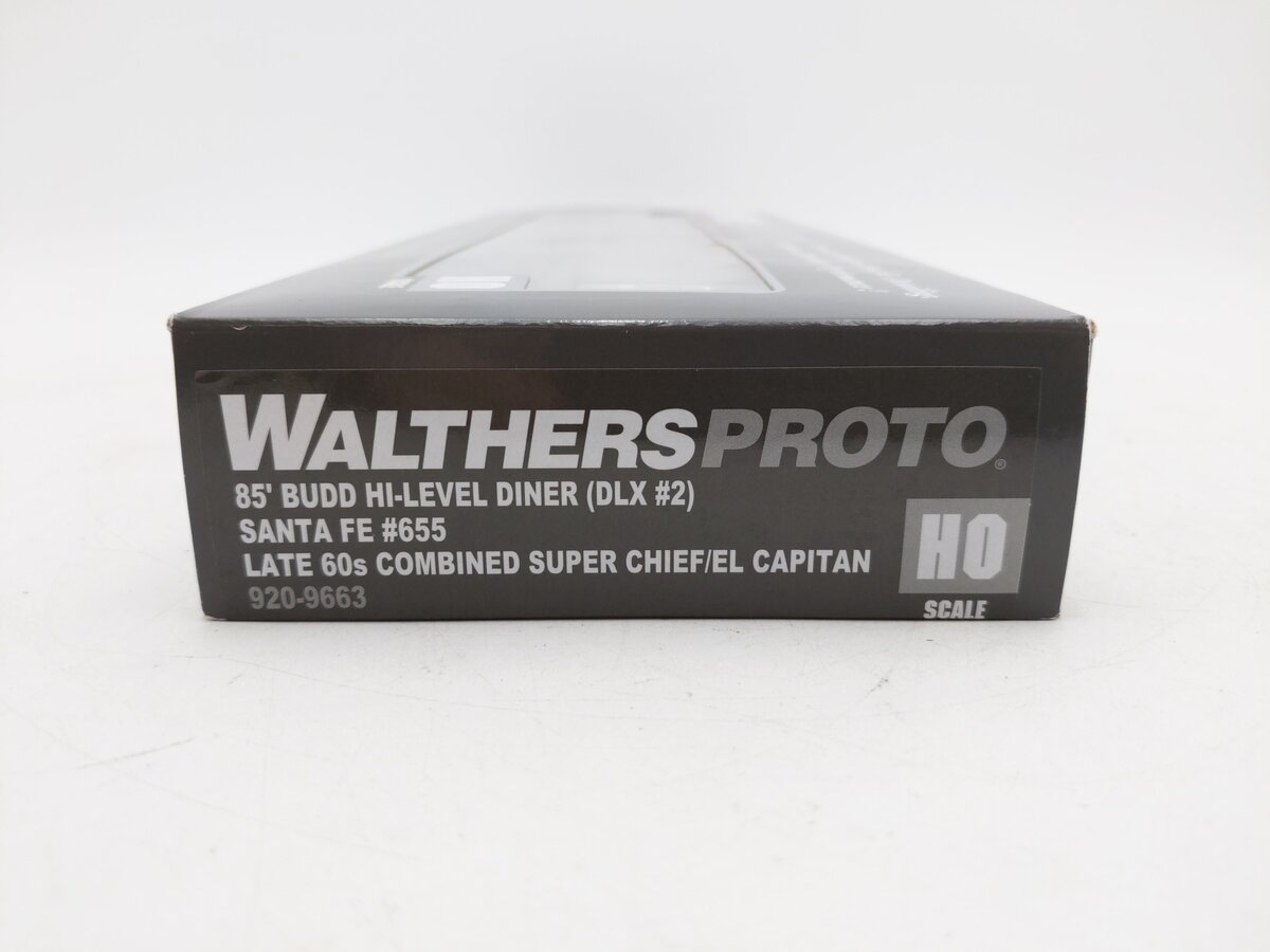 Walthers 920-9663 HO Santa Fe Deluxe Edition 2 85' Hi-Level Diner Car #655 EX/Box