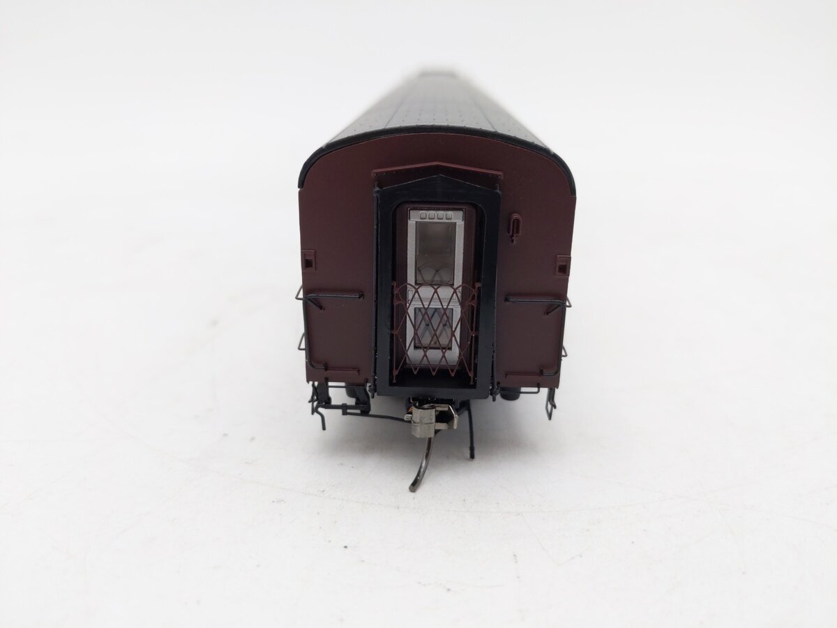 Rapido Trains 100383 HO Lt Weight Coach CP/RCP#102 LN/Box