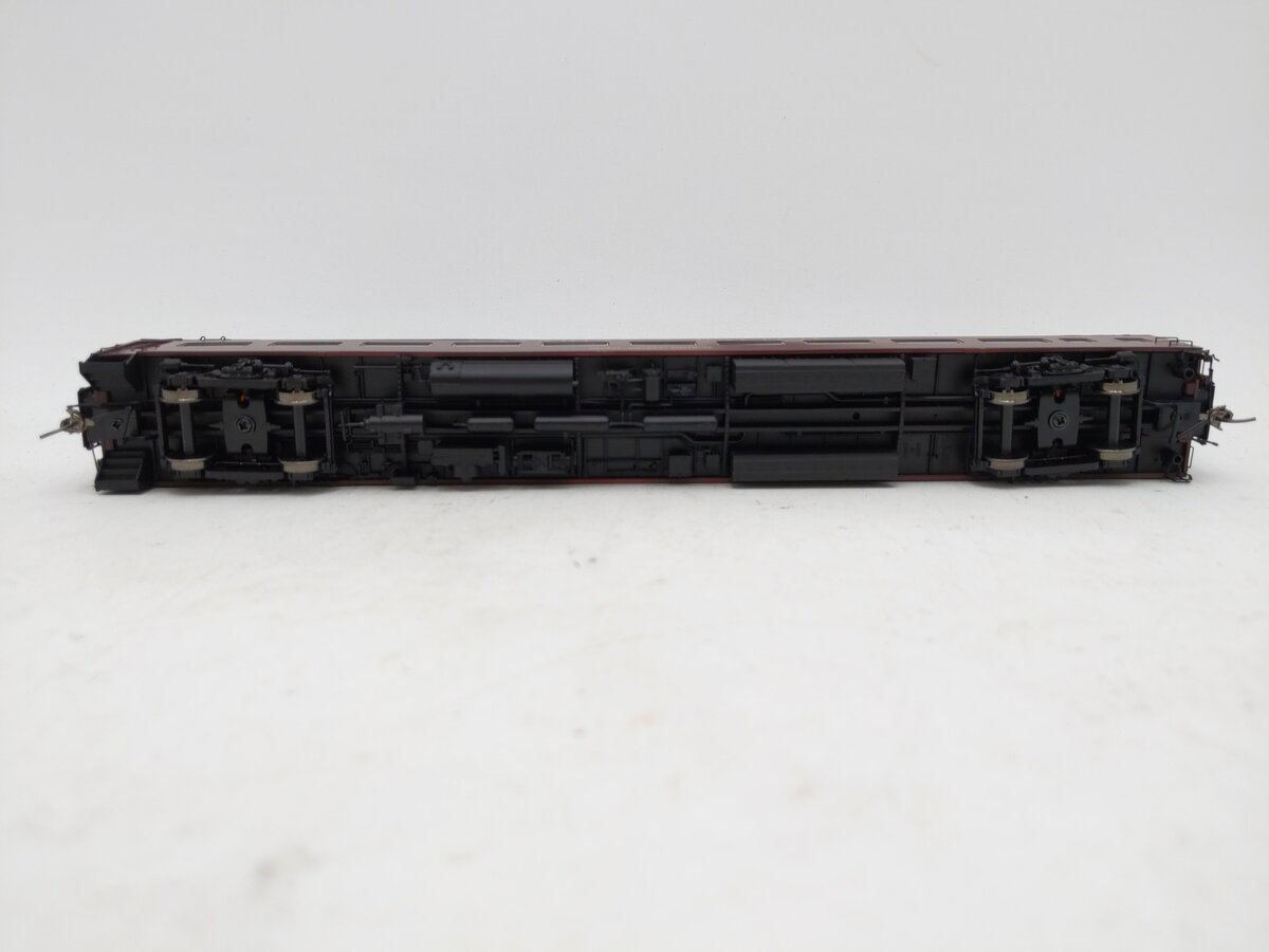 Rapido Trains 100383 HO Lt Weight Coach CP/RCP#102 LN/Box