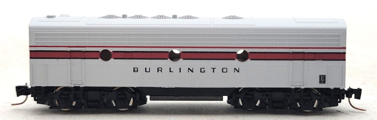 MicroTrains 98012220 Z Scale Chicago, Burlington and Quincy F7B Locomotives LN/Box