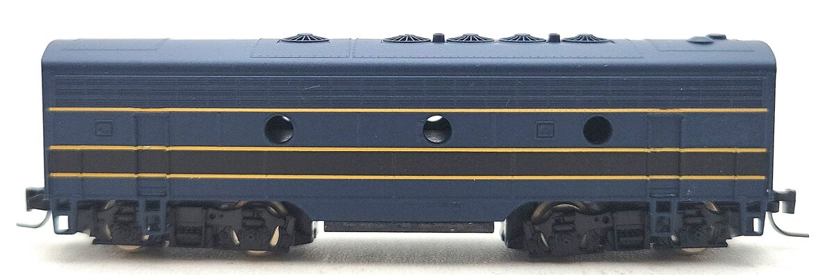 Micro-Trains 98012130 Z Baltimore & Ohio F7 B-Unit Dummy Diesel Locomotive