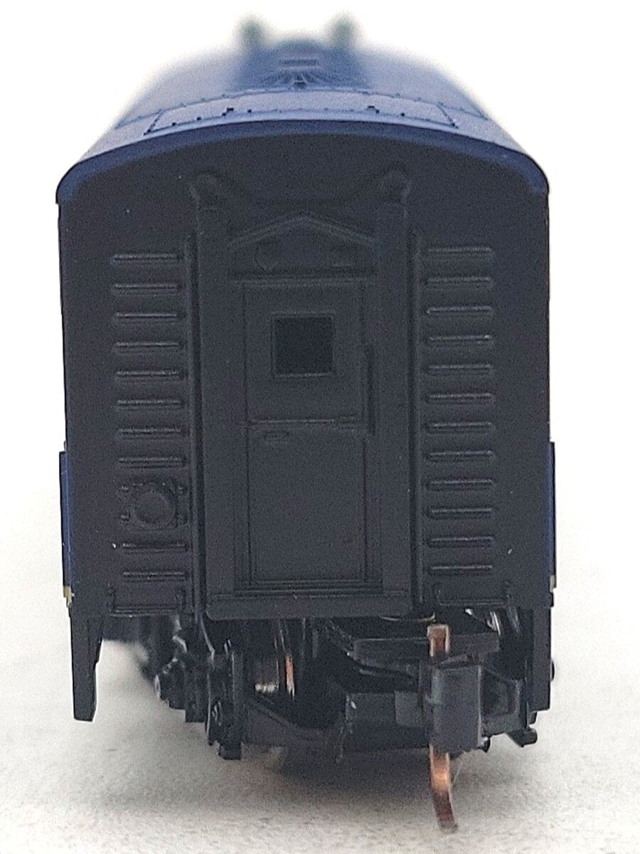 MicroTrains 98001300 Z Scale B&O EMD F7A Powered A-Unit Diesel Locomotive #4530