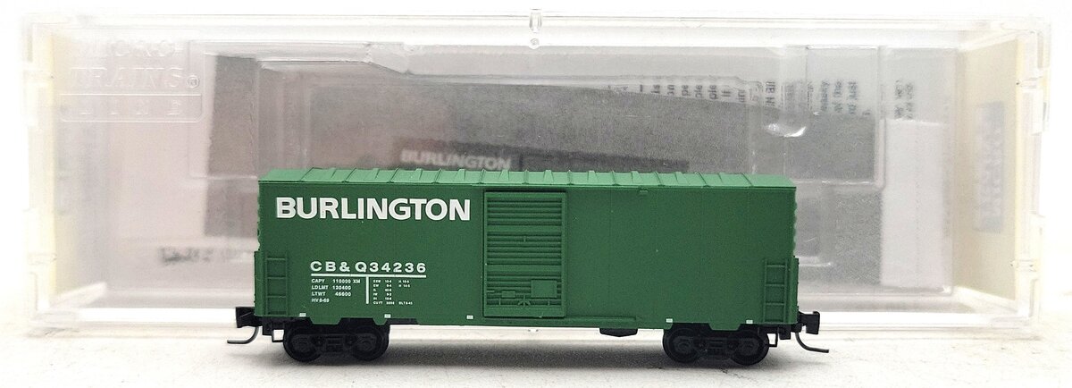 Micro-Trains 50300061 Z CB&Q 40' Standard Boxcar #34236 LN/Box