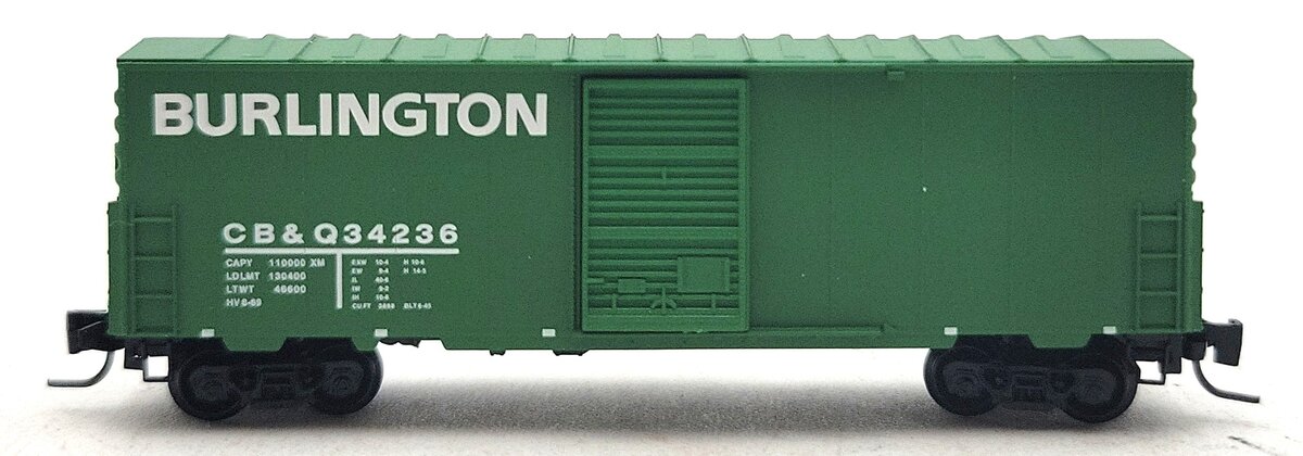 Micro-Trains 50300061 Z CB&Q 40' Standard Boxcar #34236 LN/Box