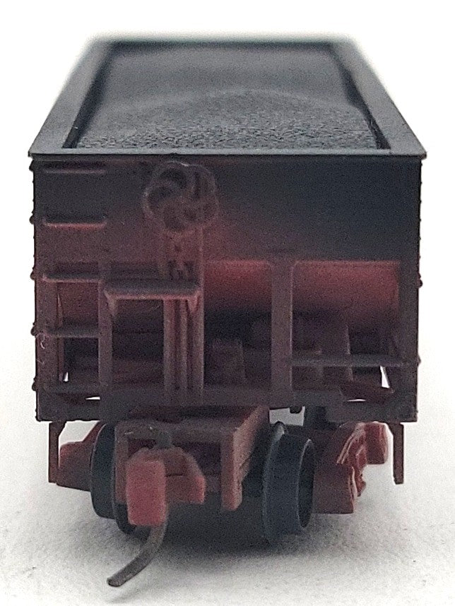 Micro-Trains 53450030 Z Scale Weathered CBQ 33' Twin Bay Hopper w/ Load #189275 LN/Box