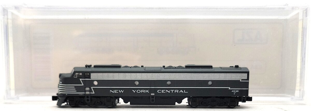 American Z-Line 62604-1 Z Scale New York Central E8A-E9A Diesel Locomotive #4038 LN/Box
