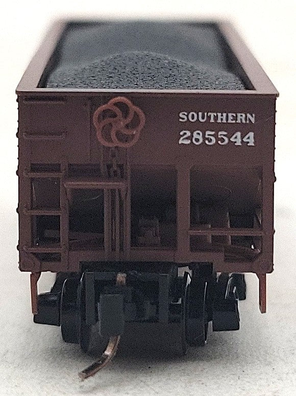 Micro-Trains 53352120 Z Southern 33' Twin Bay Hopper w/ offset slides #285544 LN/Box