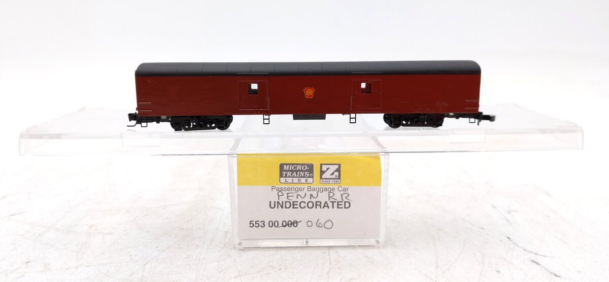 MicroTrains 55300010 Z Custom PRR Smoothside Baggage Car/Box