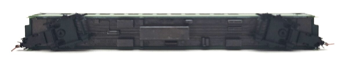 MicroTrains 55200120 Z Northern Pacific Smooth-Side Coach - Ready to Run LN/Box