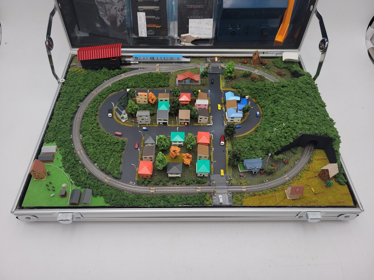 T-Gauge S-006 Attache Case Model Railway Diorama LN/Box
