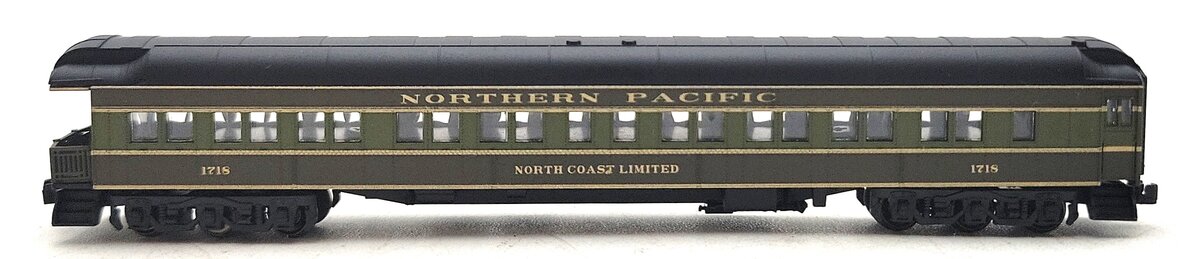 American Z-Line 71833-1 Z Scale Northern Pacific 3-2 Observation Car #1718 LN/Box