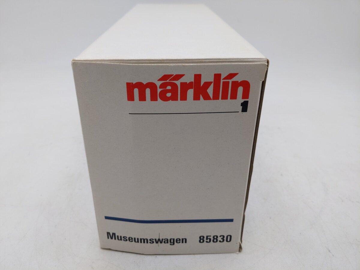 Marklin 85830 #1 1993 Marklin Museum Covered Flatcar EX/Box
