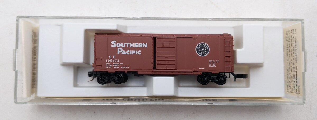 Micro-Trains 14102 N Scale Southern Pacific 40' Standard Boxcar #105473 LN/Box