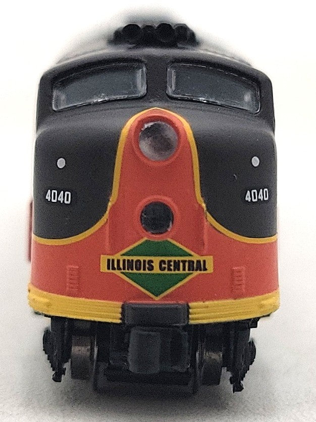 American Z-Line 62612-2 Z Scale Illinois Central Diesel Locomotive #4040 LN/Box