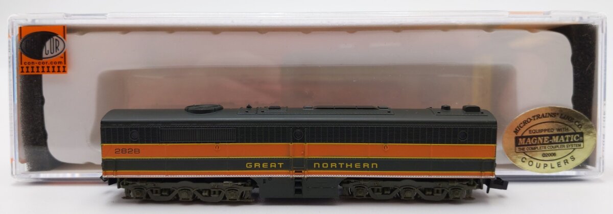 Con-Cor 202044 N Great Northern ALCO PB1 Dummy Diesel Locomotive #282B EX/Box