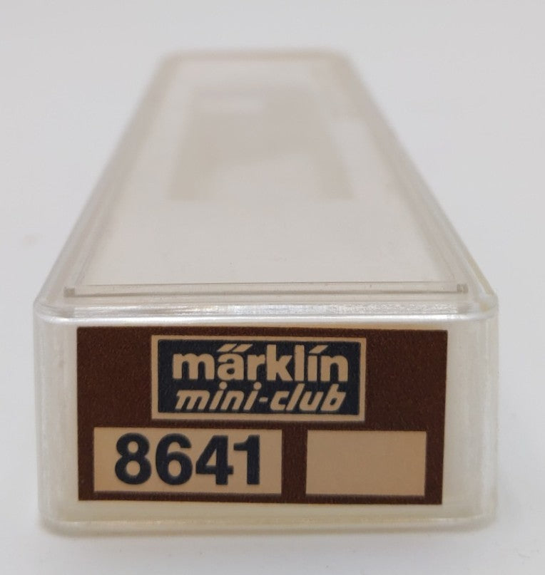 Marklin 8641 Z Scale Union Pacific Boxcar #461153 LN/Box