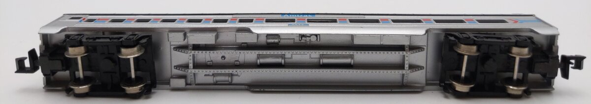 Model Power 3033 N Scale Amtrak 75' Strearmline Coach EX/Box