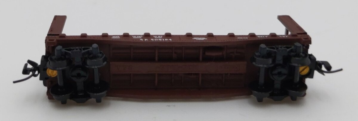 Micro-Trains 14601-2 Z Scale Southern Pacific Bulkhead Flatcar #506184 LN/Box