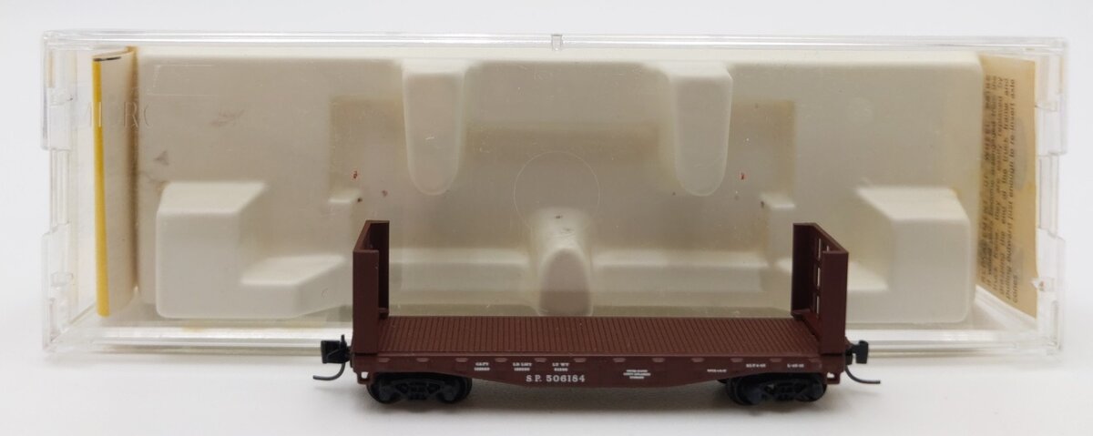 Micro-Trains 14601-2 Z Scale Southern Pacific Bulkhead Flatcar #506184 LN/Box