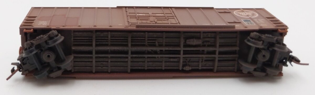 MicroTrains 51144170 Z Missouri Pacific Weathered 50' Rib Side Box Car #253668 LN/Box