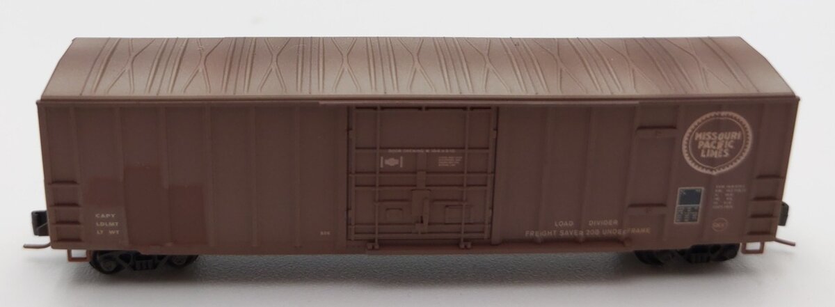 MicroTrains 51144170 Z Missouri Pacific Weathered 50' Rib Side Box Car #253668 LN/Box
