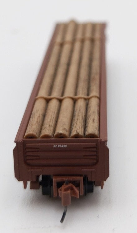 MicroTrains 52300030 Z Southern Pacific 50' Straight Side Gondola w/Scrap Load LN/Box