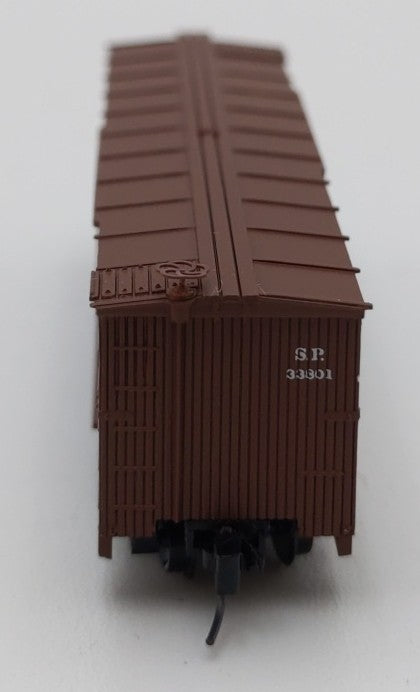 Micro-Trains 13911-2 Z Scale SP 40' Double-Sheathed Wood Box Car #33801 LN/Box