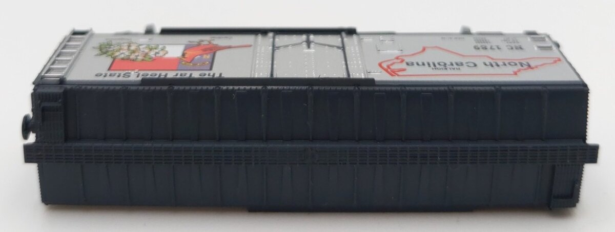 Micro-Trains 50200542 Z North Carolina 40' Standard Plug-Door Box Car #1789 LN/Box