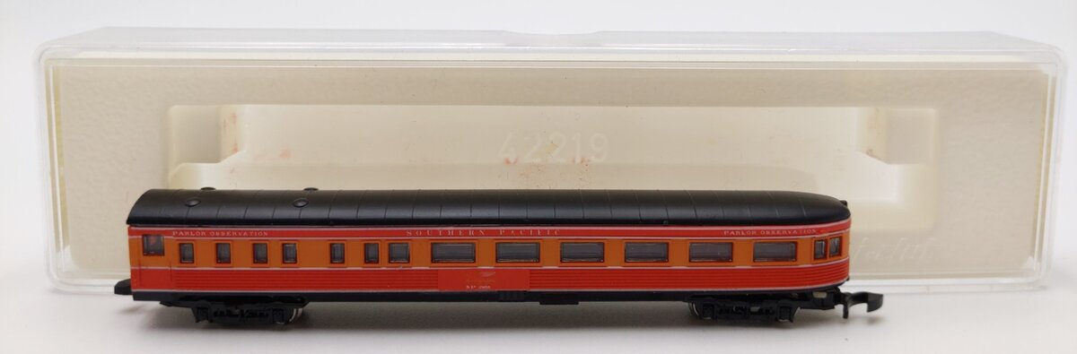 Marklin 8789 Z Scale Southern Pacific Daylight Observation Car LN/Box