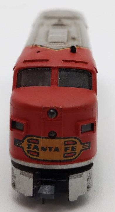 Life Like 7785 N Santa Fe Powered FA-1 Diesel Locomotive #200 VG/Box