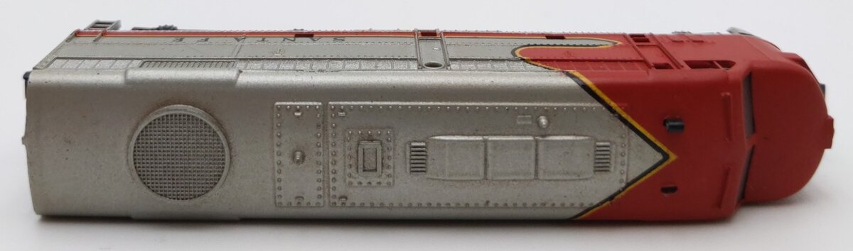 Life Like 7785 N Santa Fe Powered FA-1 Diesel Locomotive #200 VG/Box