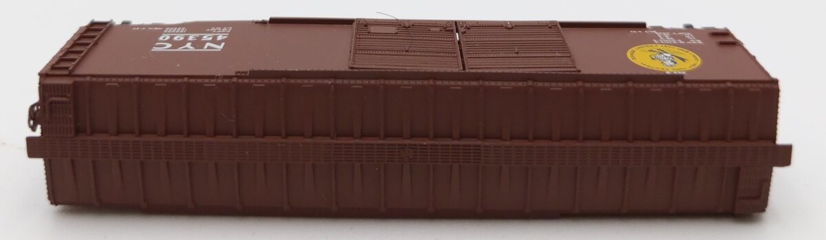Micro-Trains 13716-2 Z Scale New York Central Box Car #45390 LN/Box
