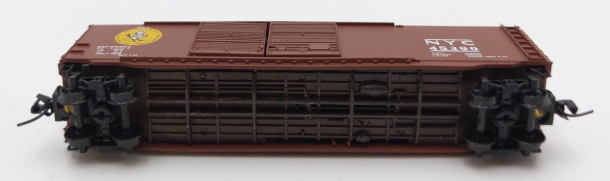 Micro-Trains 13716-2 Z Scale New York Central Box Car #45390 LN/Box