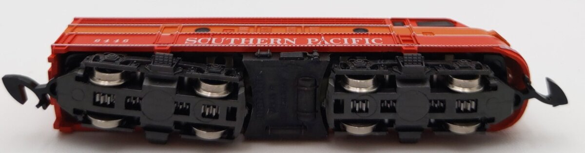 Marklin 8809 Z Scale Southern Pacific Daylight F7A Diesel Locomotive #6446 EX/Box
