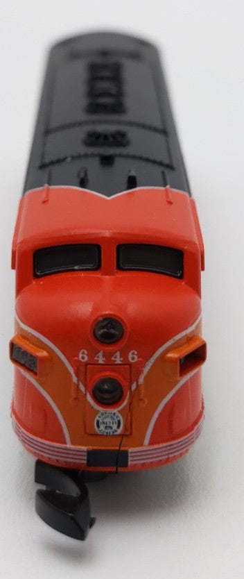 Marklin 8809 Z Scale Southern Pacific Daylight F7A Diesel Locomotive #6446 EX/Box