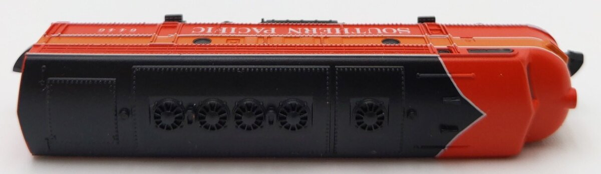 Marklin 8809 Z Scale Southern Pacific Daylight F7A Diesel Locomotive #6446 EX/Box