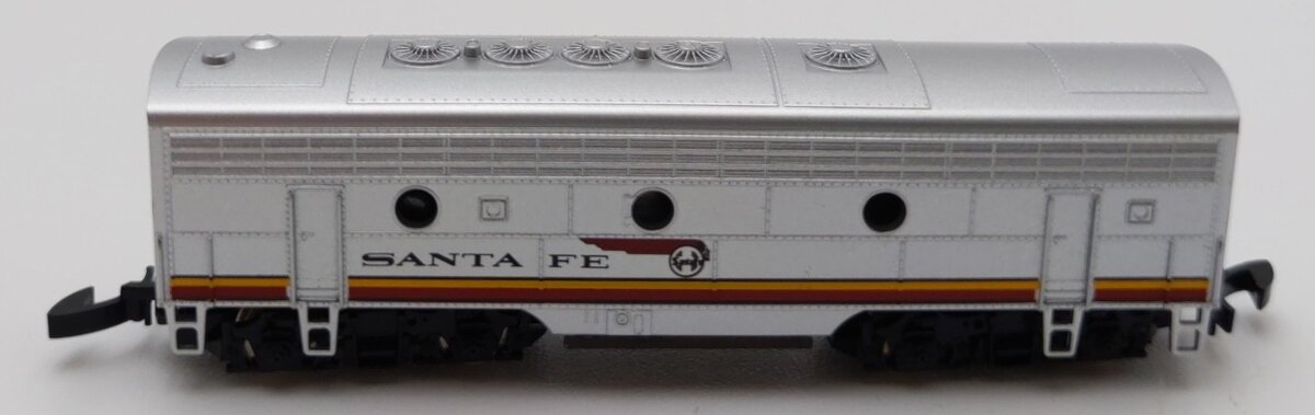 Micro-Trains 17007-2 Z Scale Santa Fe F7-B Dummy Locomotive EX/Box