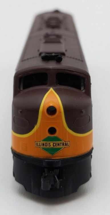Kato 176-5363 N Illinois Central E8A Powered Diesel Locomotive #4025 w/ DCC LN