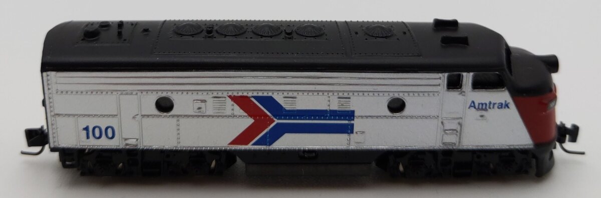 Micro-Trains 98001180 Z Scale Amtrak F7 Powered A Unit Diesel Locomotive #100 EX/Box