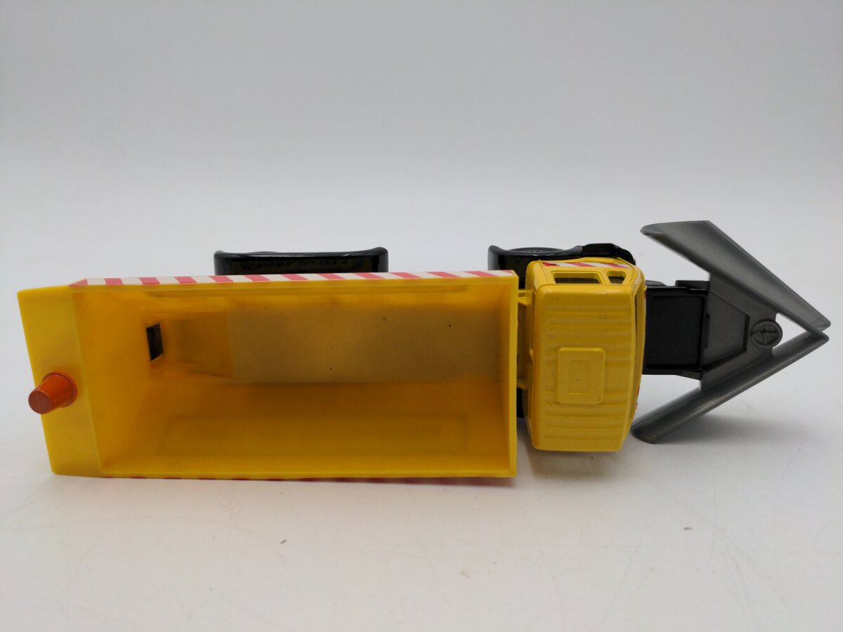 Corgi 6076 Dump Truck w/Removeable Plow LN