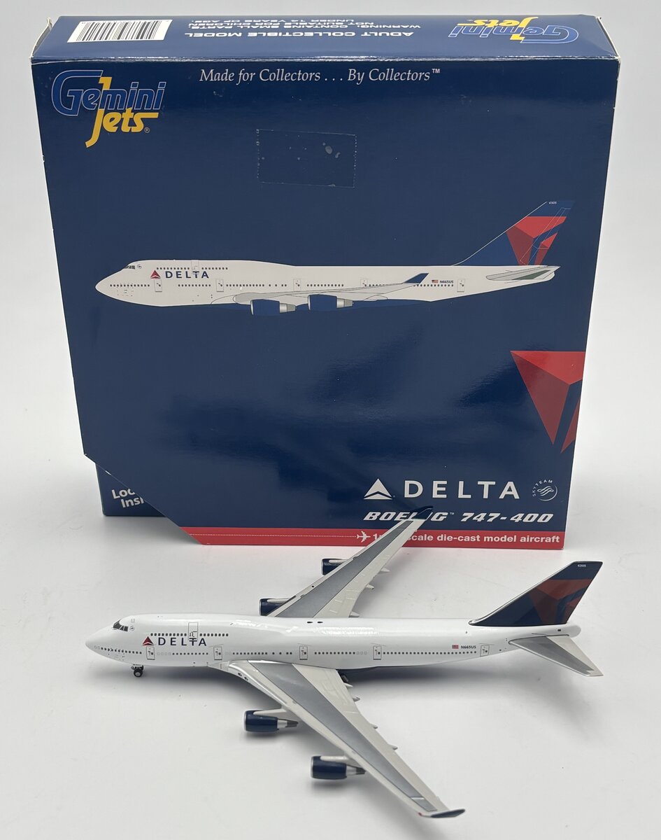 Gemini Jets GJDAL902 1:400 Delta Air Lines Boeing 747-400 N665US LN/Box